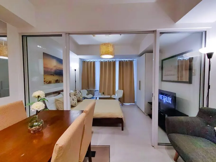 Apartamento 1Br Condotel Azure Urban Resort Near Airport - 16F #Az01 Manila